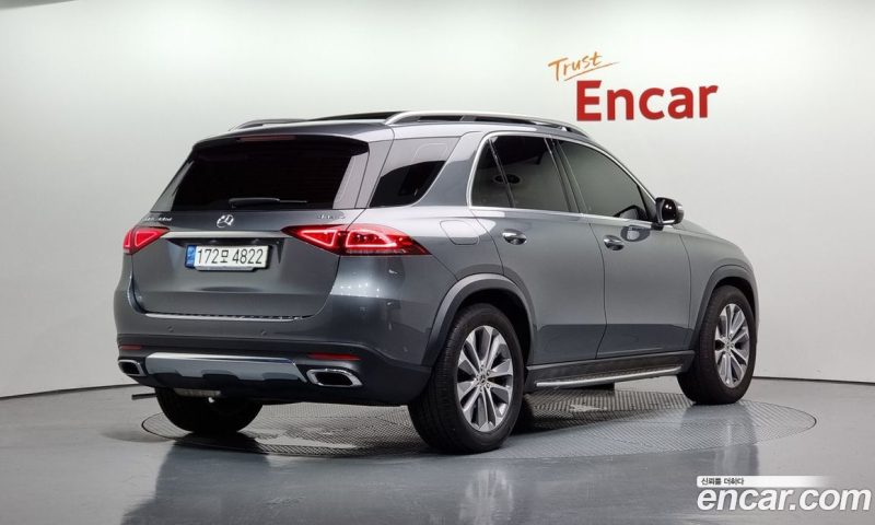Mercedes Benz GLE-Class GLE300d 4MATIC