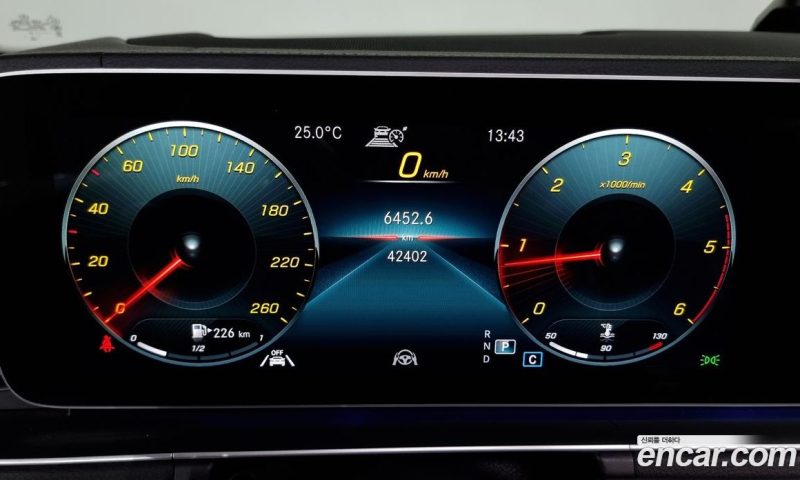 Mercedes Benz GLE-Class GLE300d 4MATIC