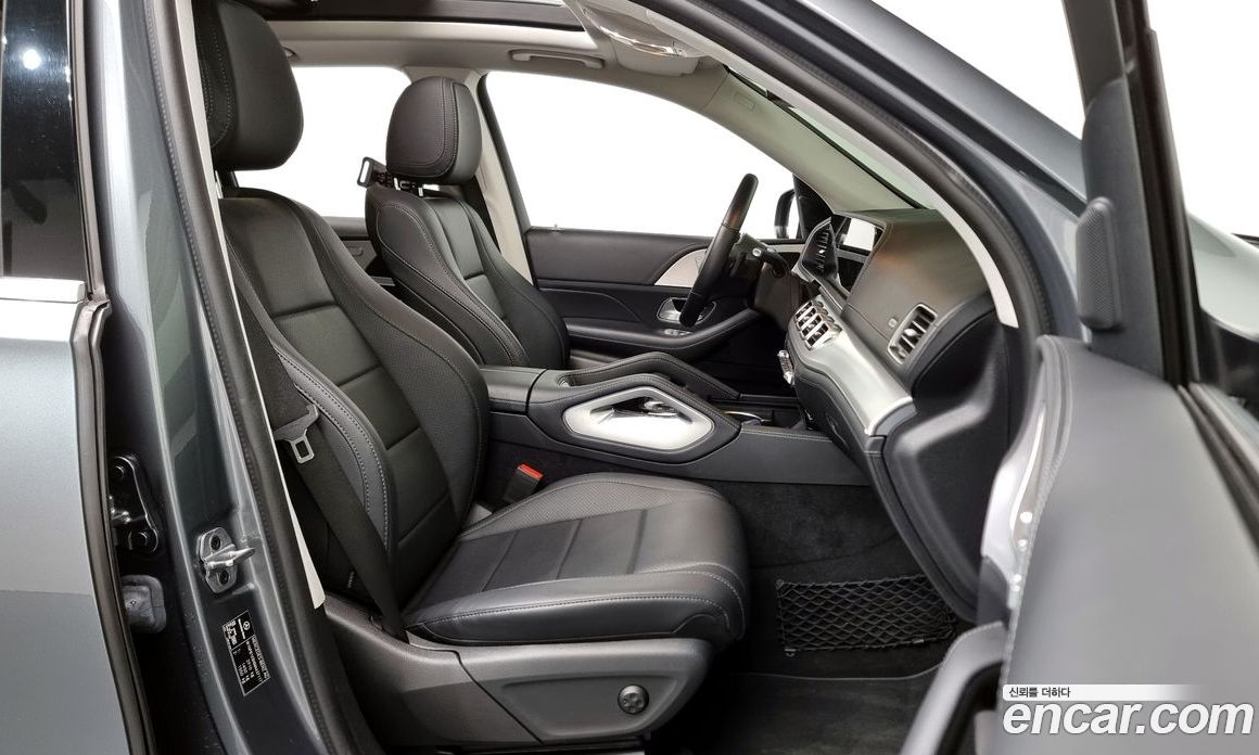 Mercedes Benz GLE-Class GLE300d 4MATIC