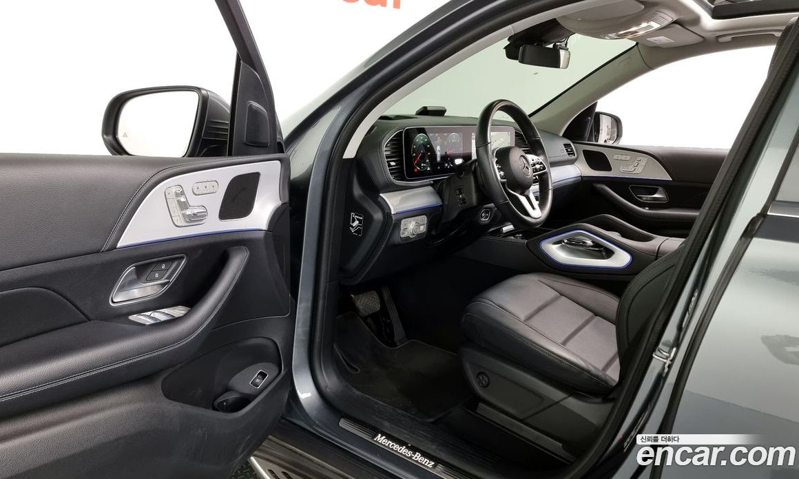 Mercedes Benz GLE-Class GLE300d 4MATIC