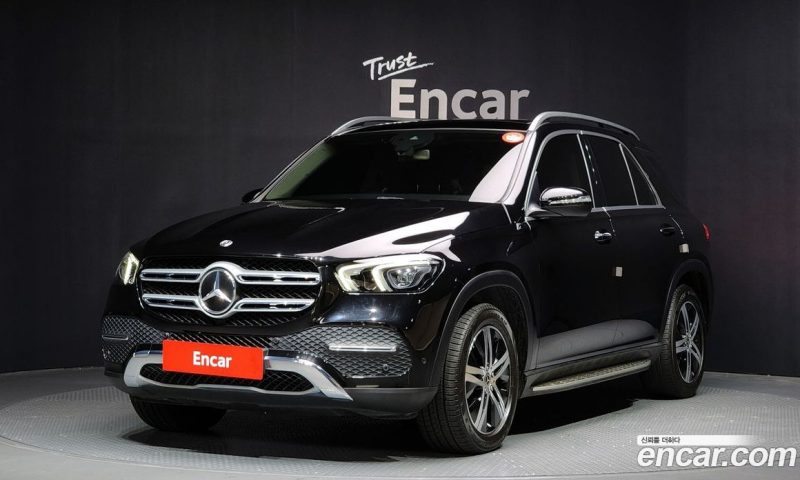 Mercedes Benz GLE-Class GLE300d 4MATIC