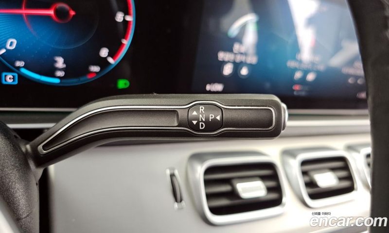 Mercedes Benz GLE-Class GLE300d 4MATIC