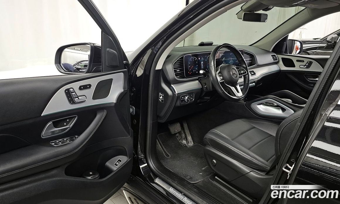 Mercedes Benz GLE-Class GLE300d 4MATIC