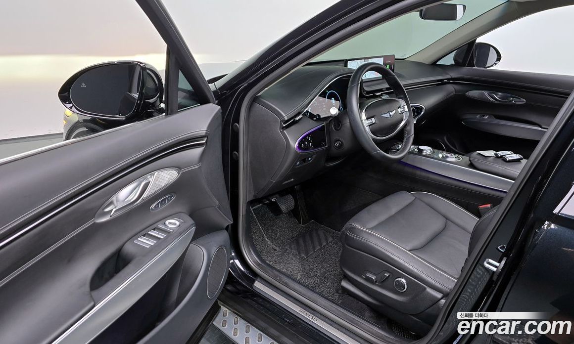 Genesis GV70 2.5T Gasoline AWD