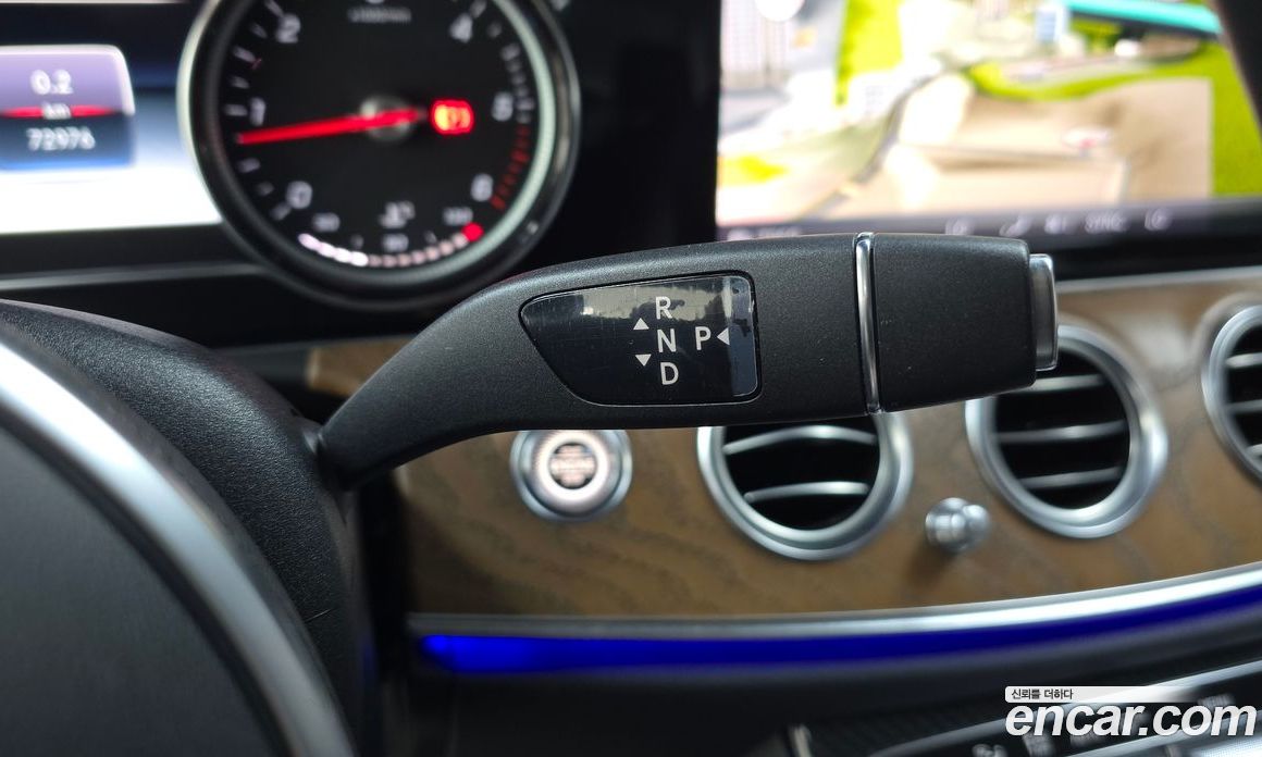 Mercedes Benz E-Class E220d 4MATIC Exclusive
