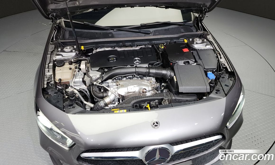 Mercedes Benz A-Class A220 Sedan