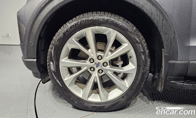 Ford Explorer 3.0 Platinum 4WD