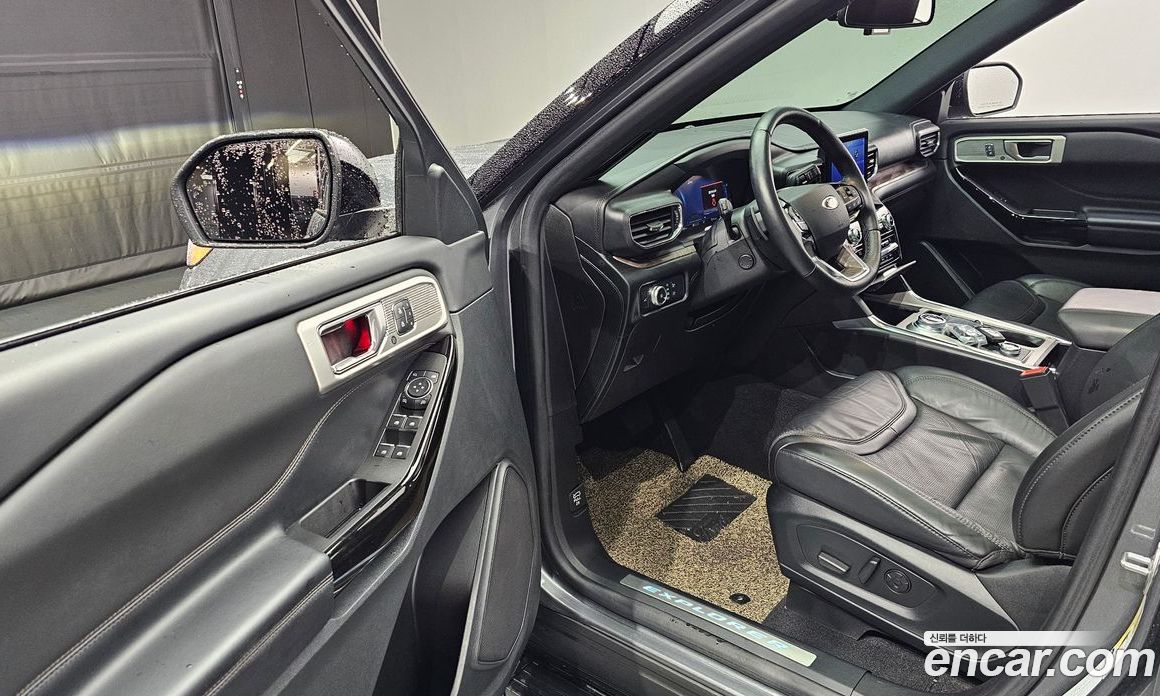 Ford Explorer 3.0 Platinum 4WD