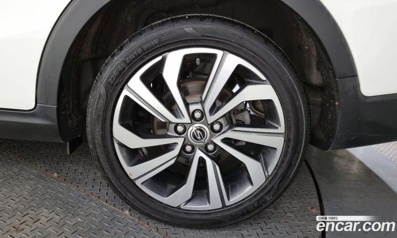 SsangYong Tivoli 1.5 A3 2WD
