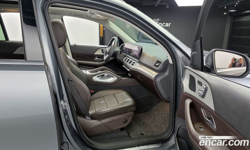 Mercedes Benz GLE-Class GLE300d 4MATIC