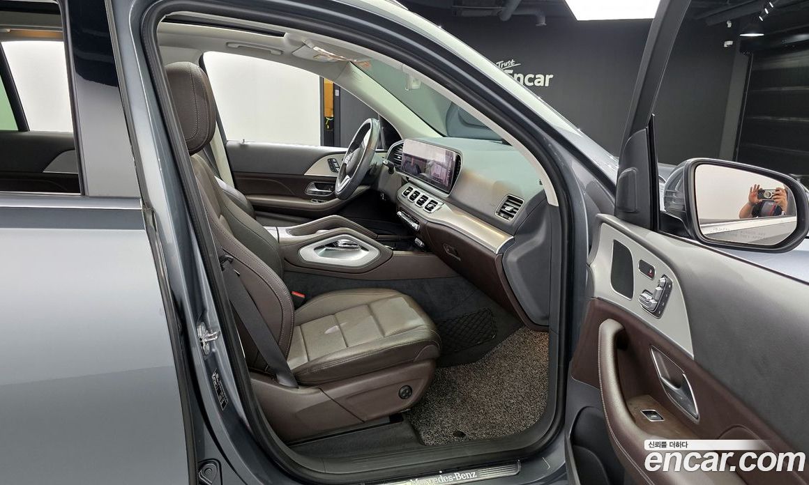 Mercedes Benz GLE-Class GLE300d 4MATIC