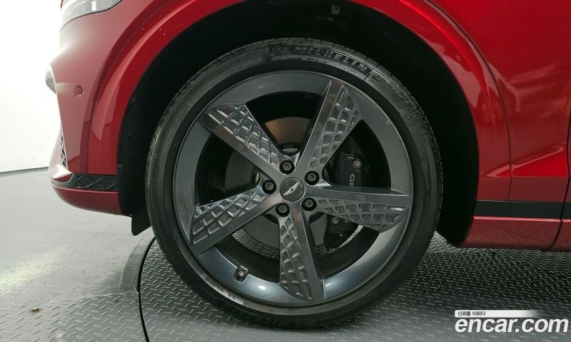 Genesis GV70 2.5T Gasoline AWD