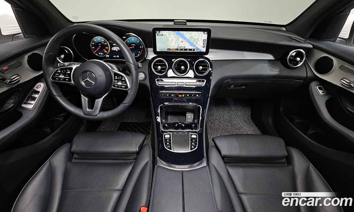 Mercedes Benz GLC-Class GLC220 D 4MATIC