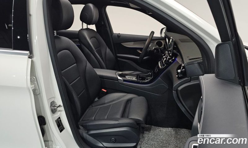 Mercedes Benz GLC-Class GLC220 D 4MATIC