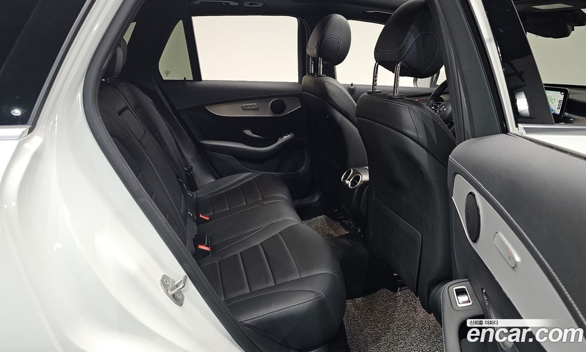 Mercedes Benz GLC-Class GLC220 D 4MATIC
