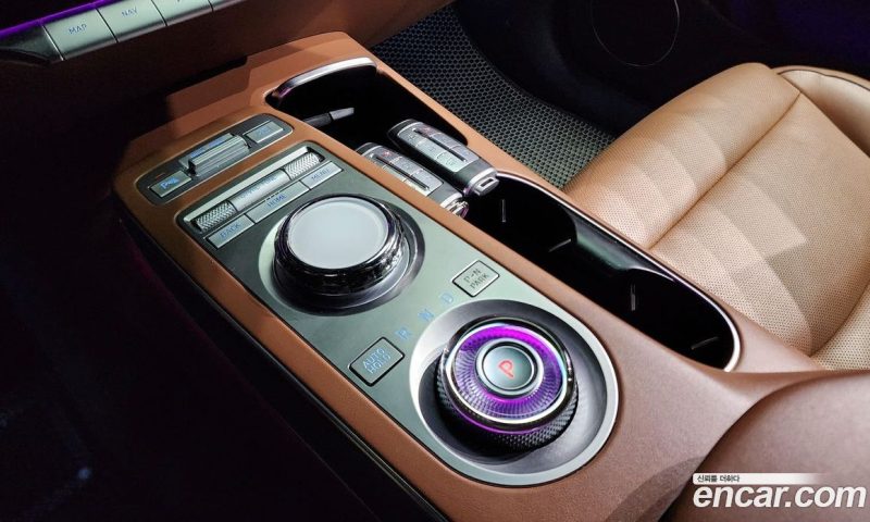 Genesis GV70 2.5T Gasoline 2WD