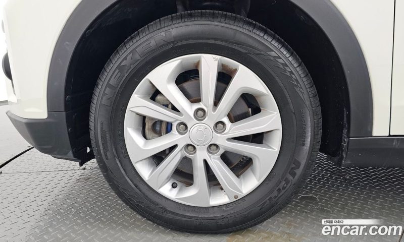 SsangYong Tivoli Gasoline 1.5 2WD