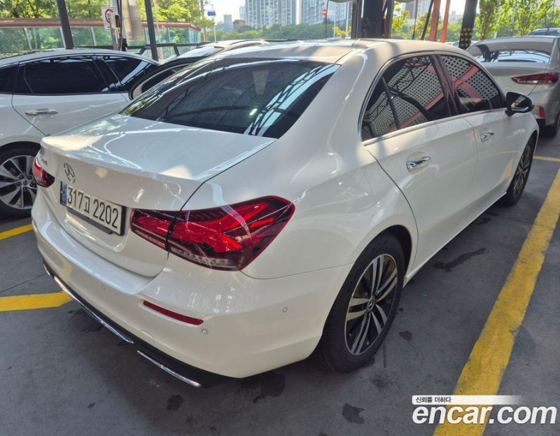 Mercedes Benz A-Class A220 Sedan