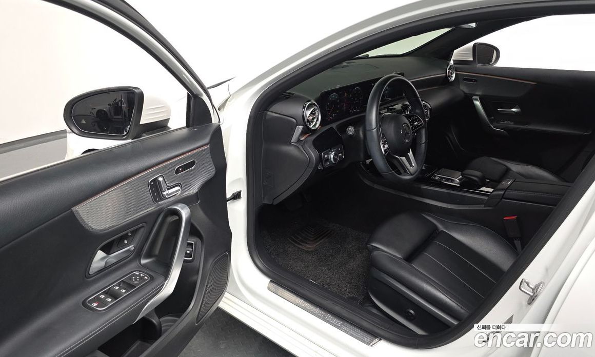 Mercedes Benz A-Class A220 Sedan