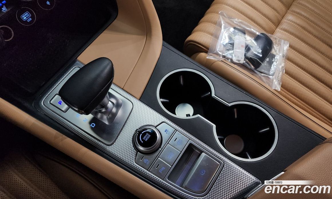 Genesis G70 Gasoline 2.0T 4WD