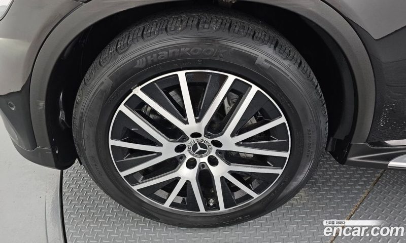 Mercedes Benz GLC-Class GLC220 D 4MATIC