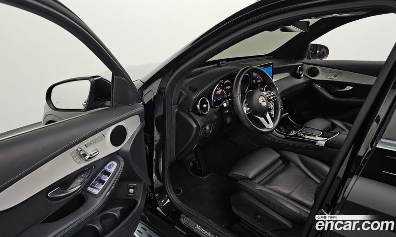 Mercedes Benz GLC-Class GLC220 D 4MATIC