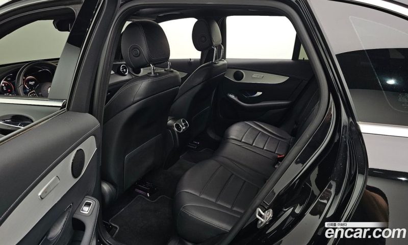 Mercedes Benz GLC-Class GLC220 D 4MATIC