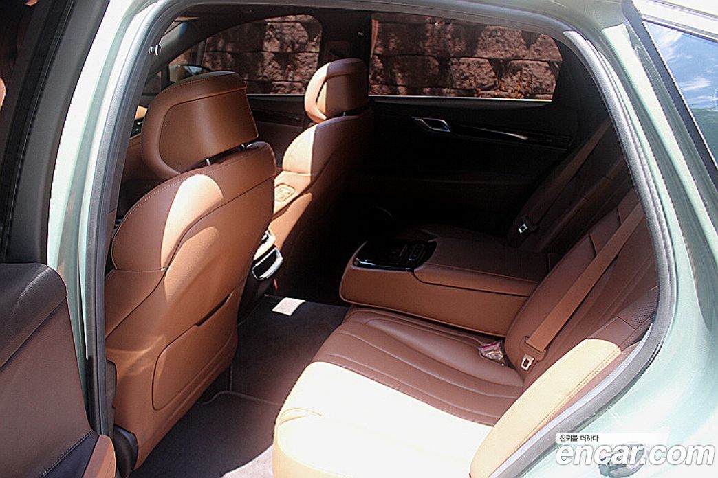 Genesis G80 Gasoline 2.5 Turbo 2WD