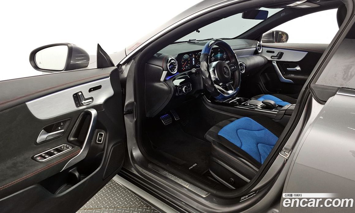 Mercedes Benz CLA-Class CLA250 4MATIC