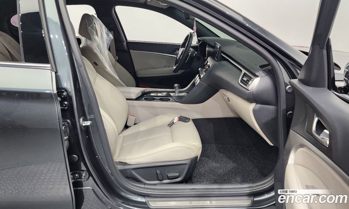 Genesis G70 Gasoline 2.0T 2WD