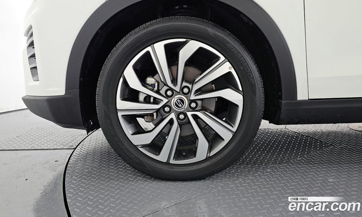 SsangYong Tivoli Gasoline 1.5 2WD
