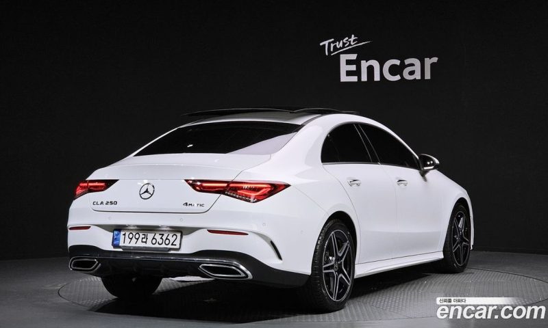 Mercedes Benz CLA-Class CLA250 4MATIC