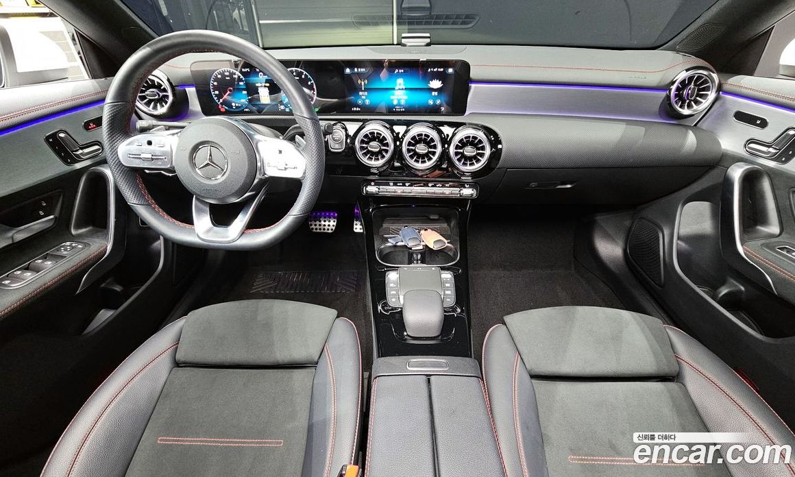 Mercedes Benz CLA-Class CLA250 4MATIC