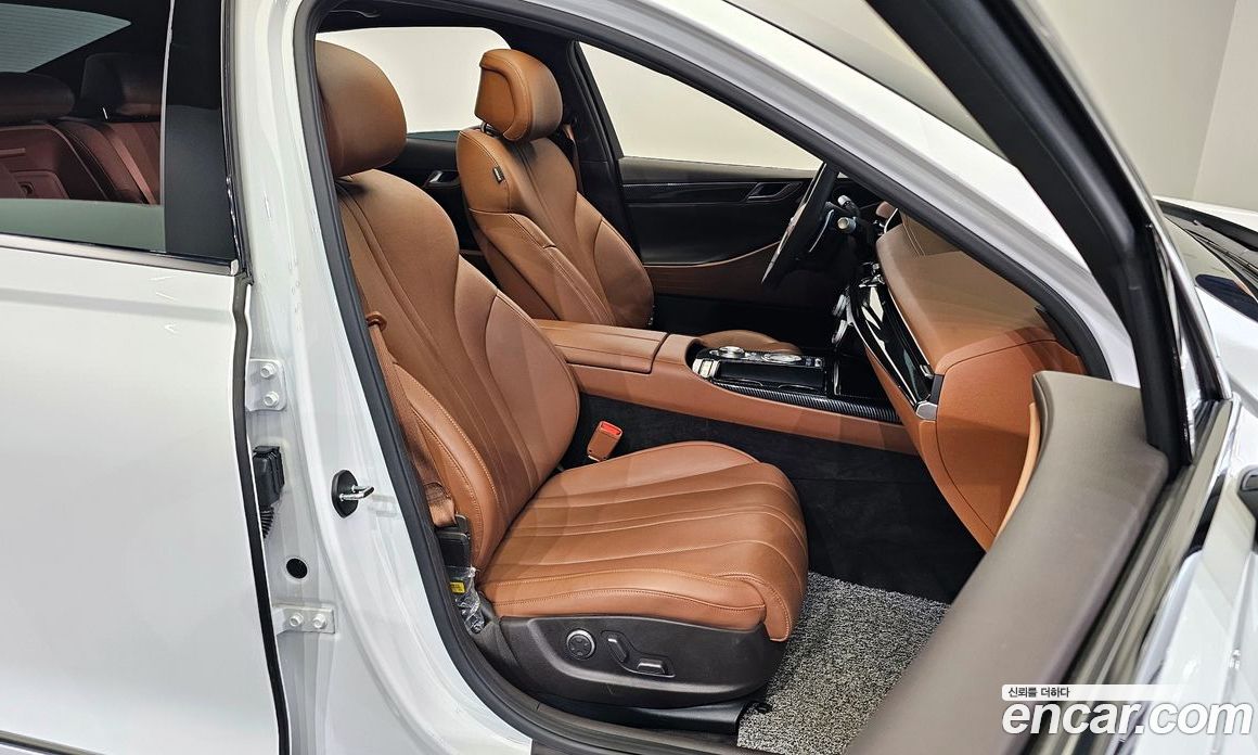 Genesis G80 Gasoline 2.5 Turbo 2WD