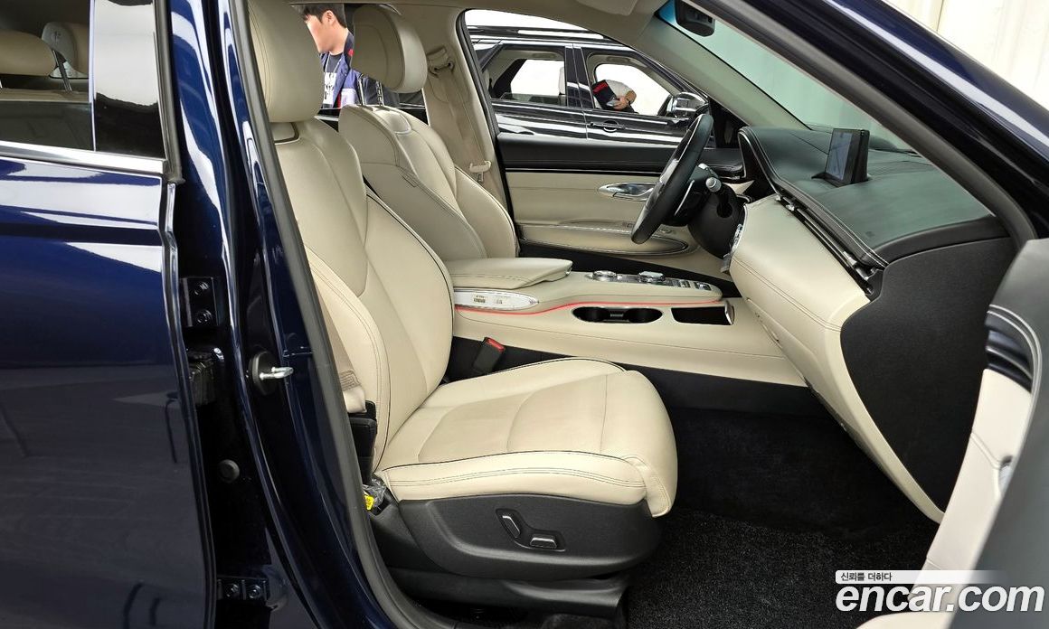 Genesis GV70 2.5T Gasoline AWD