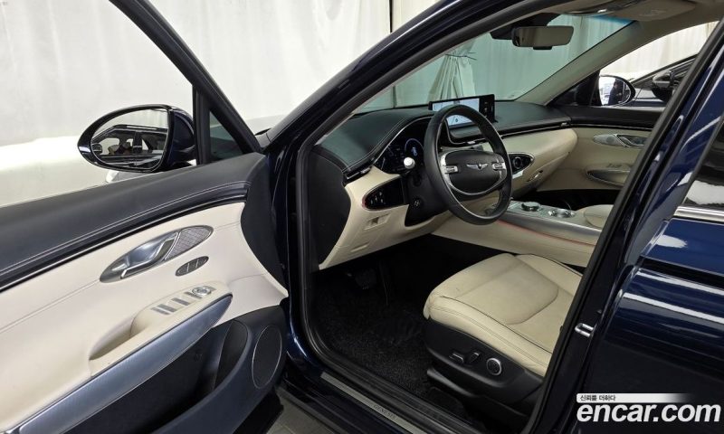 Genesis GV70 2.5T Gasoline AWD