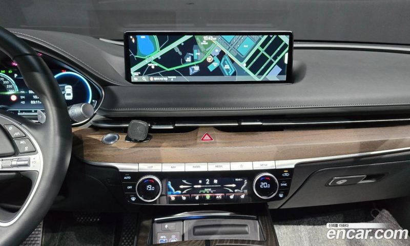 Genesis G80 Gasoline 2.5 Turbo AWD