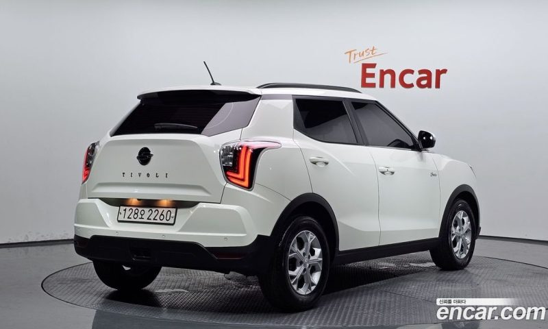 SsangYong Tivoli Gasoline 1.5 2WD