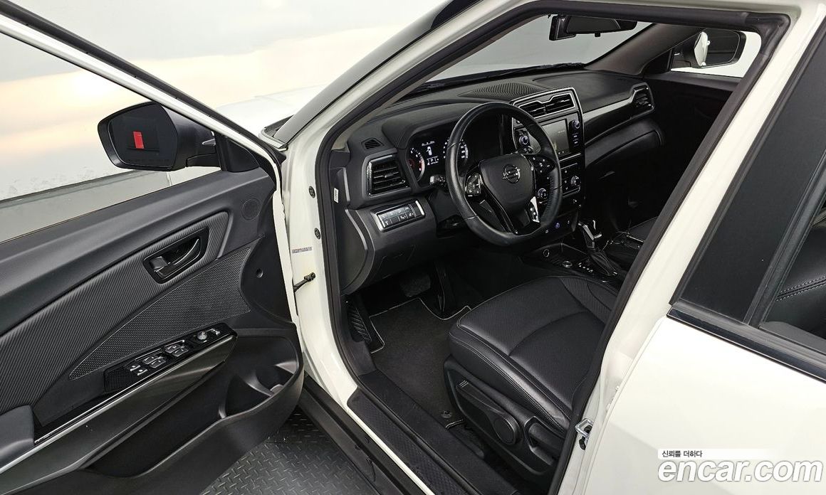 SsangYong Tivoli Gasoline 1.5 2WD