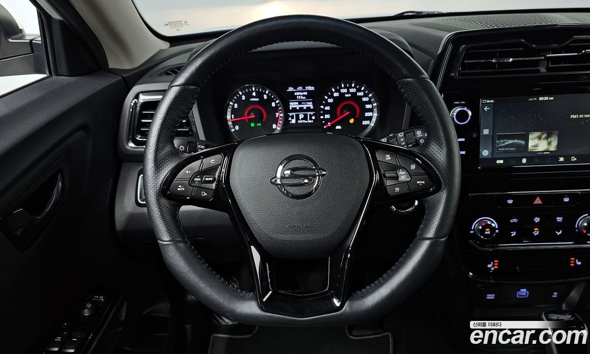 SsangYong Tivoli Gasoline 1.5 2WD