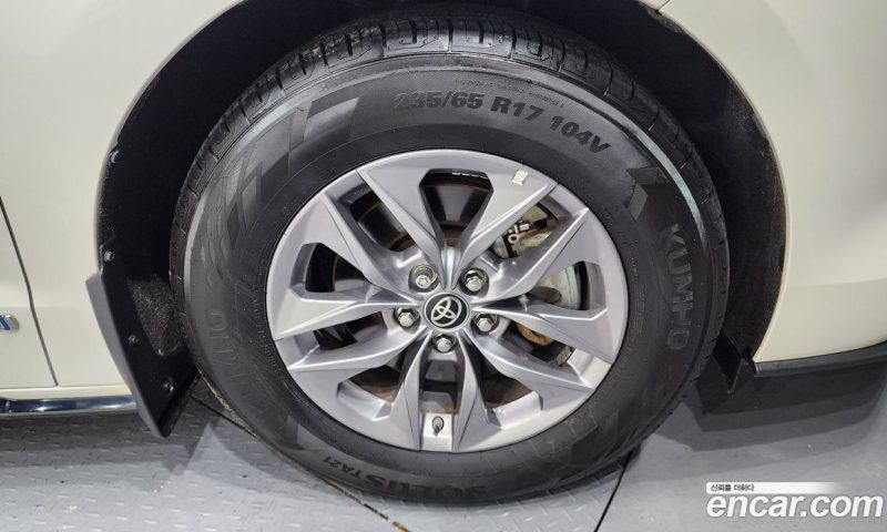 Toyota Sienna 2.5 Hybrid AWD