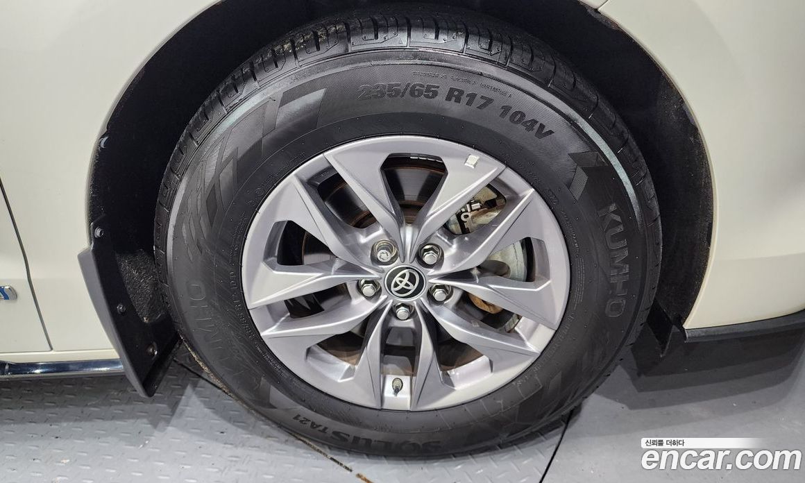 Toyota Sienna 2.5 Hybrid AWD