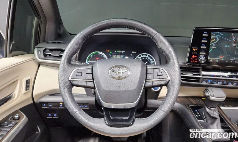 Toyota Sienna 2.5 Hybrid AWD