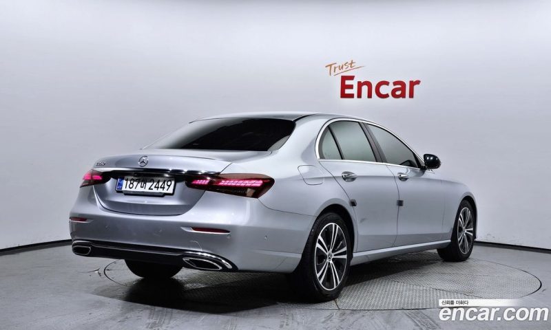 Mercedes Benz E-Class E250 Avantgarde