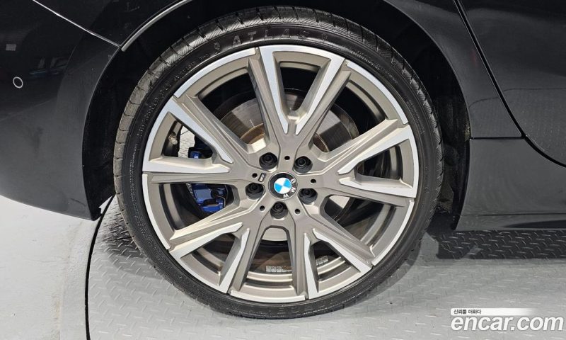 BMW 1-Series M135i xDrive