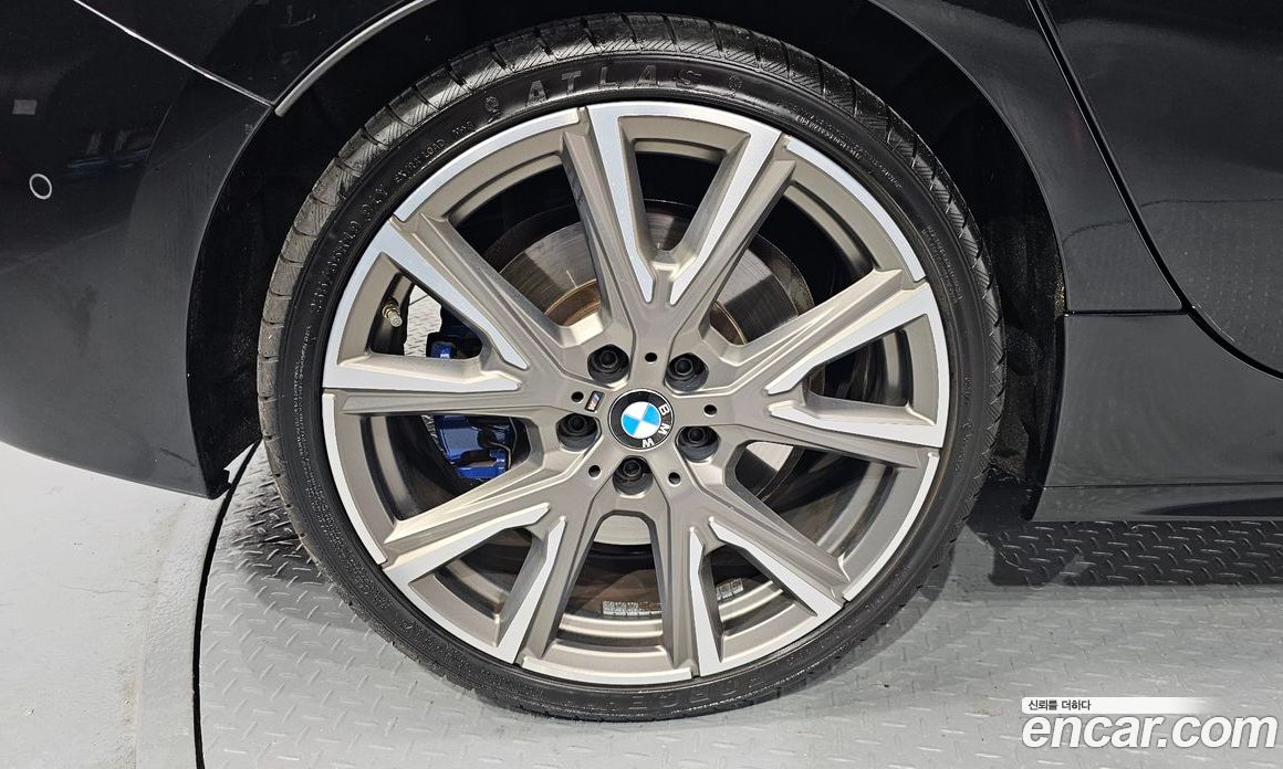 BMW 1-Series M135i xDrive