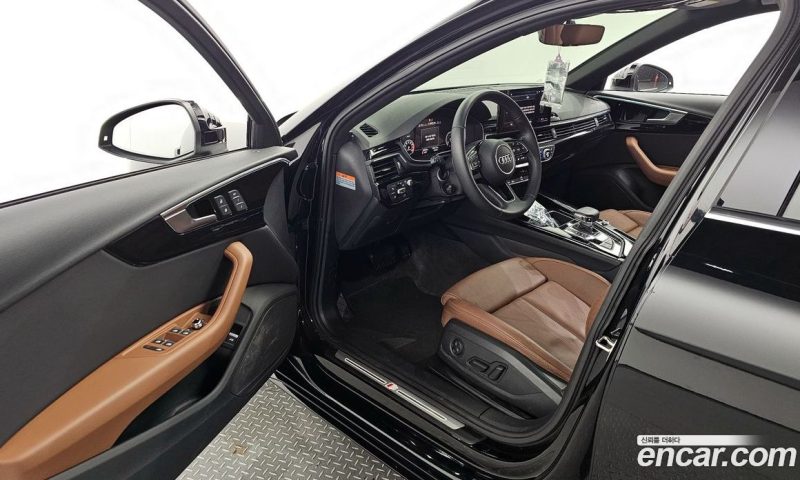 Audi A4 45 TFSI Premium