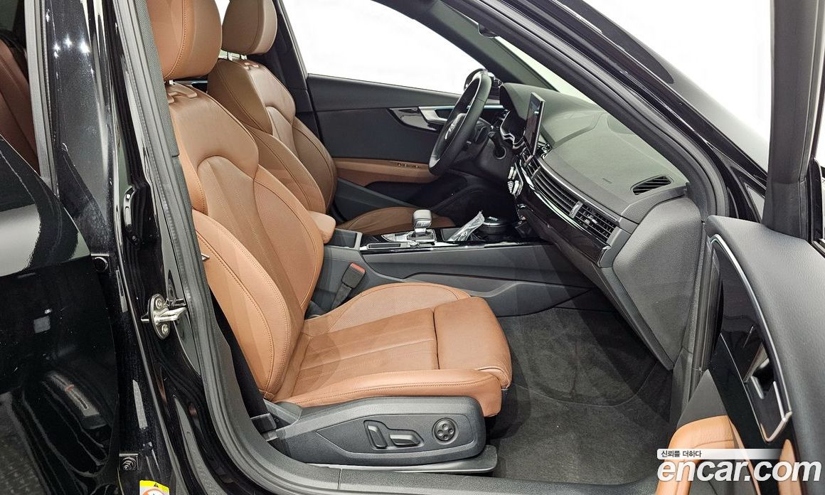 Audi A4 45 TFSI Premium