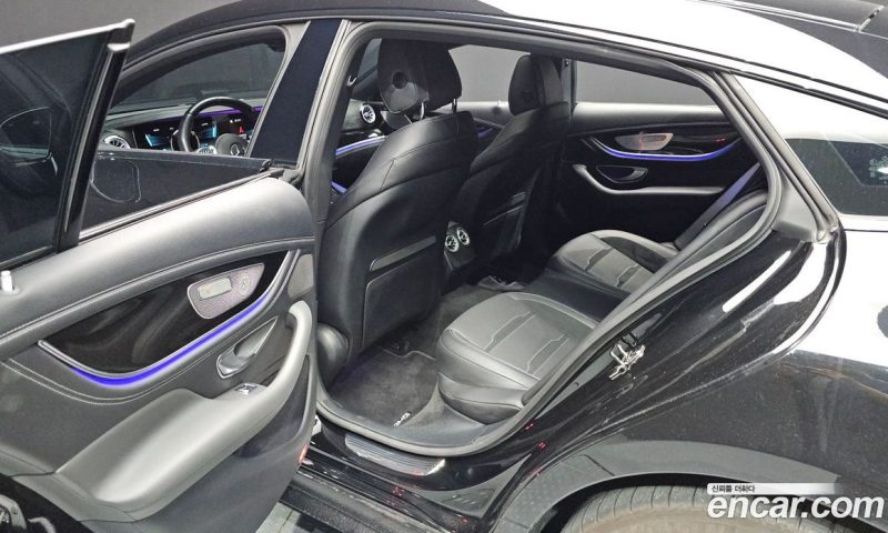 Mercedes Benz AMG GT 4Door 43 4MATIC+