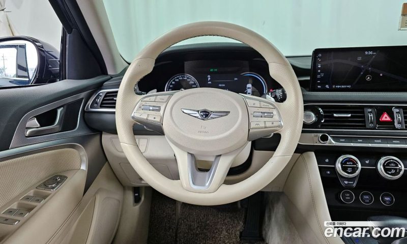 Genesis G70 Gasoline 2.0T 2WD